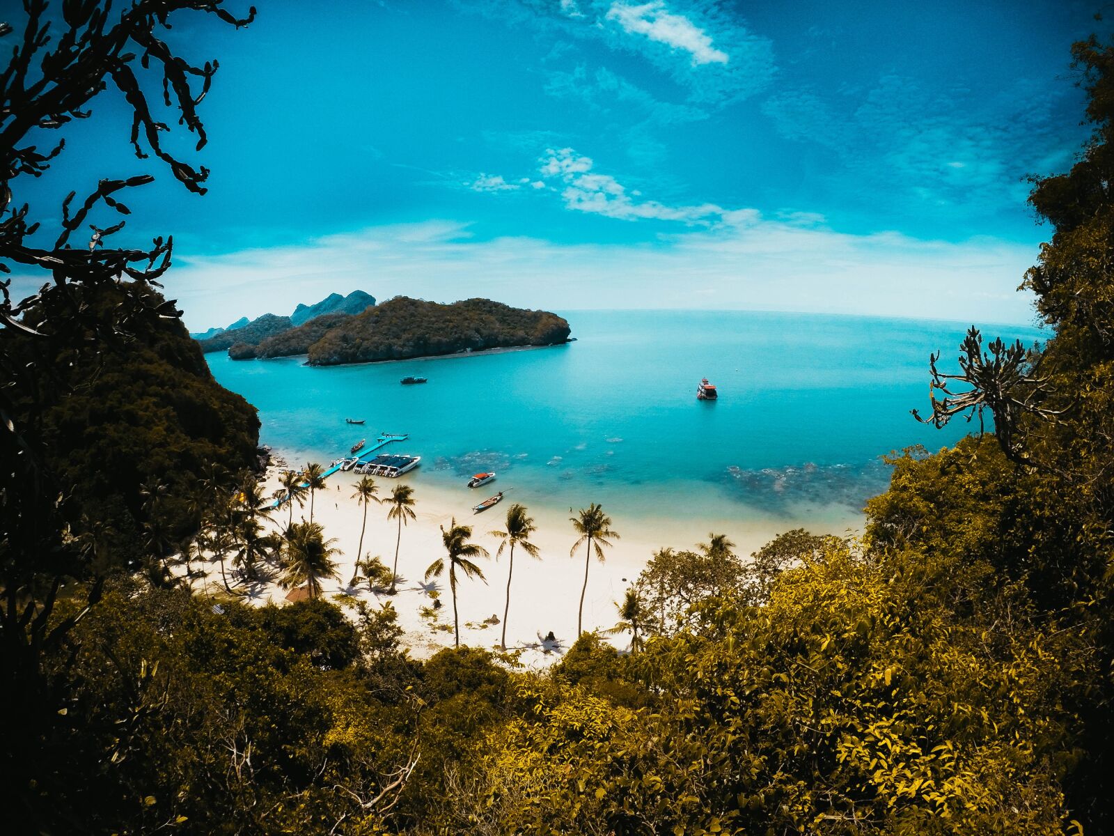 GoPro HERO4 Silver sample photo. Blue, sky, sea photography