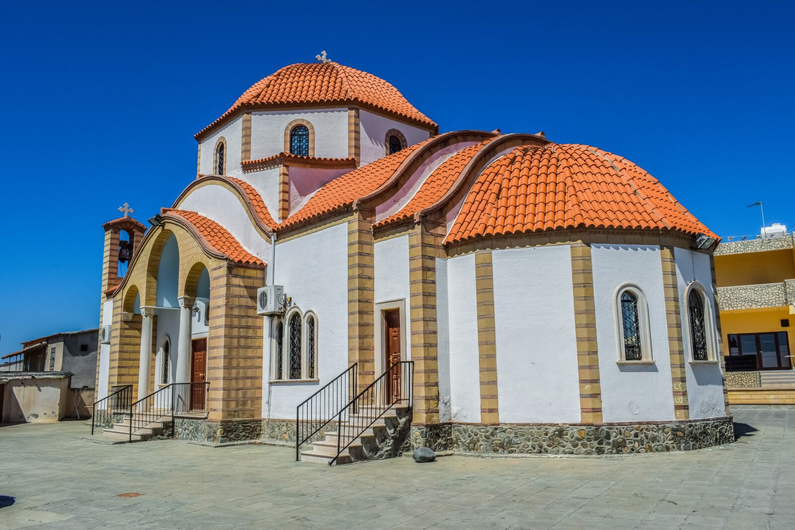 Nikon D3300 sample photo. Architecture, sky, travel photography