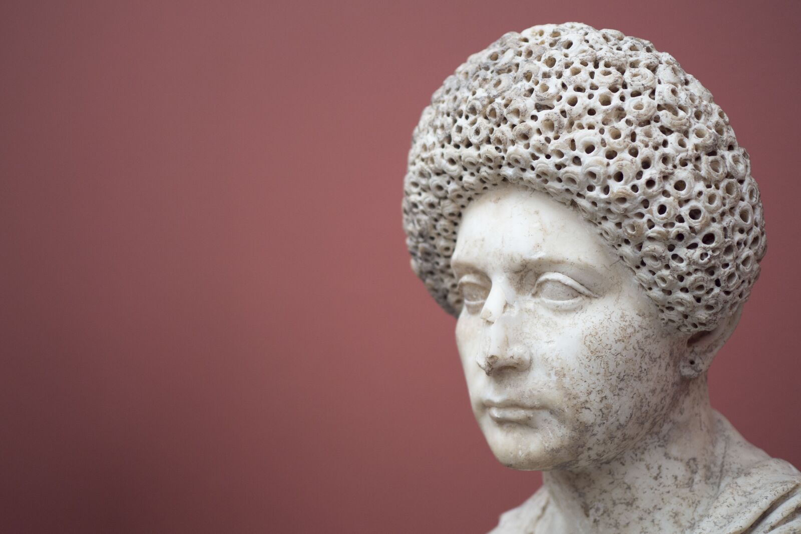Olympus OM-D E-M5 II sample photo. Portrait, rome, woman photography