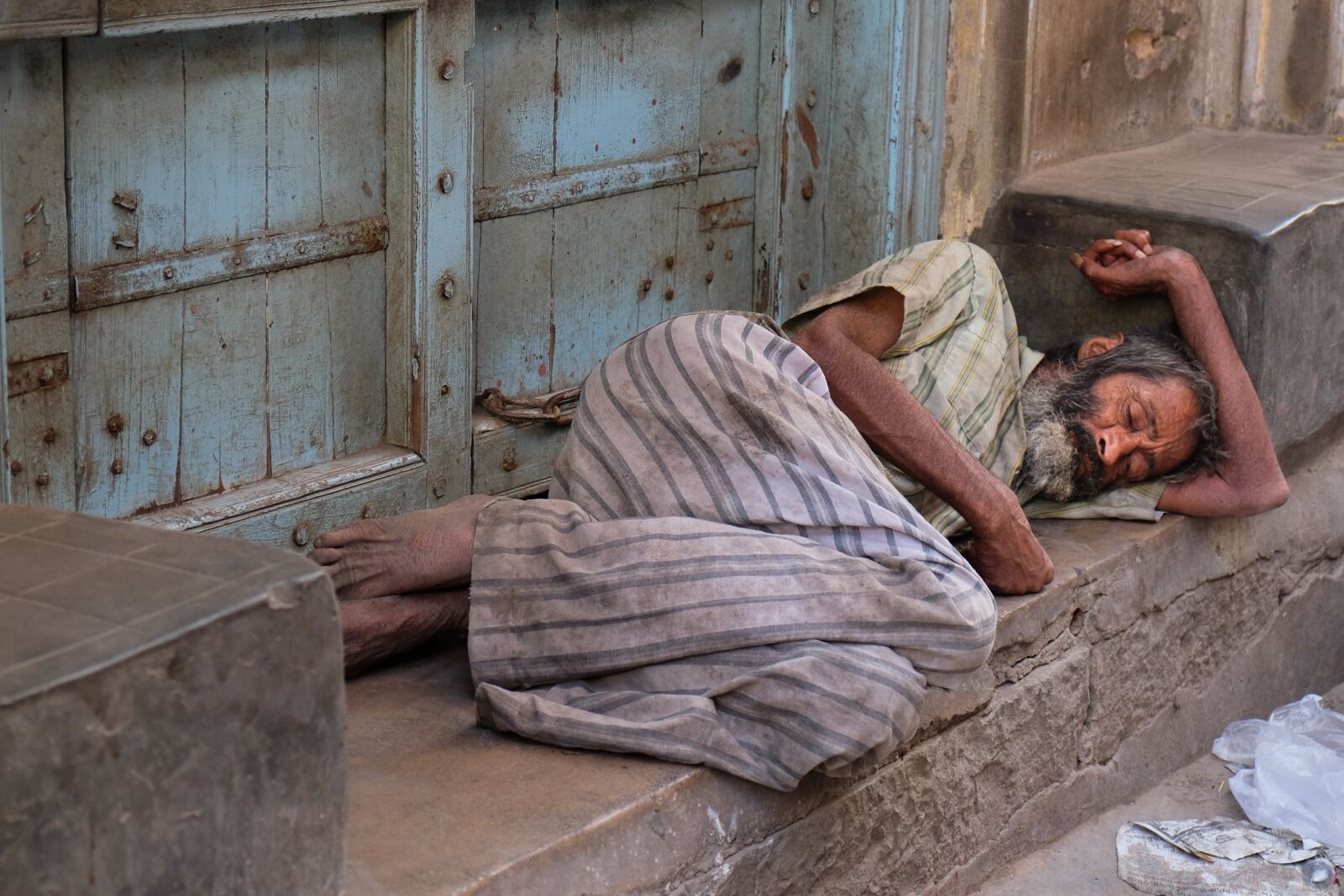 Fujifilm X-T1 sample photo. India, misery, poverty photography