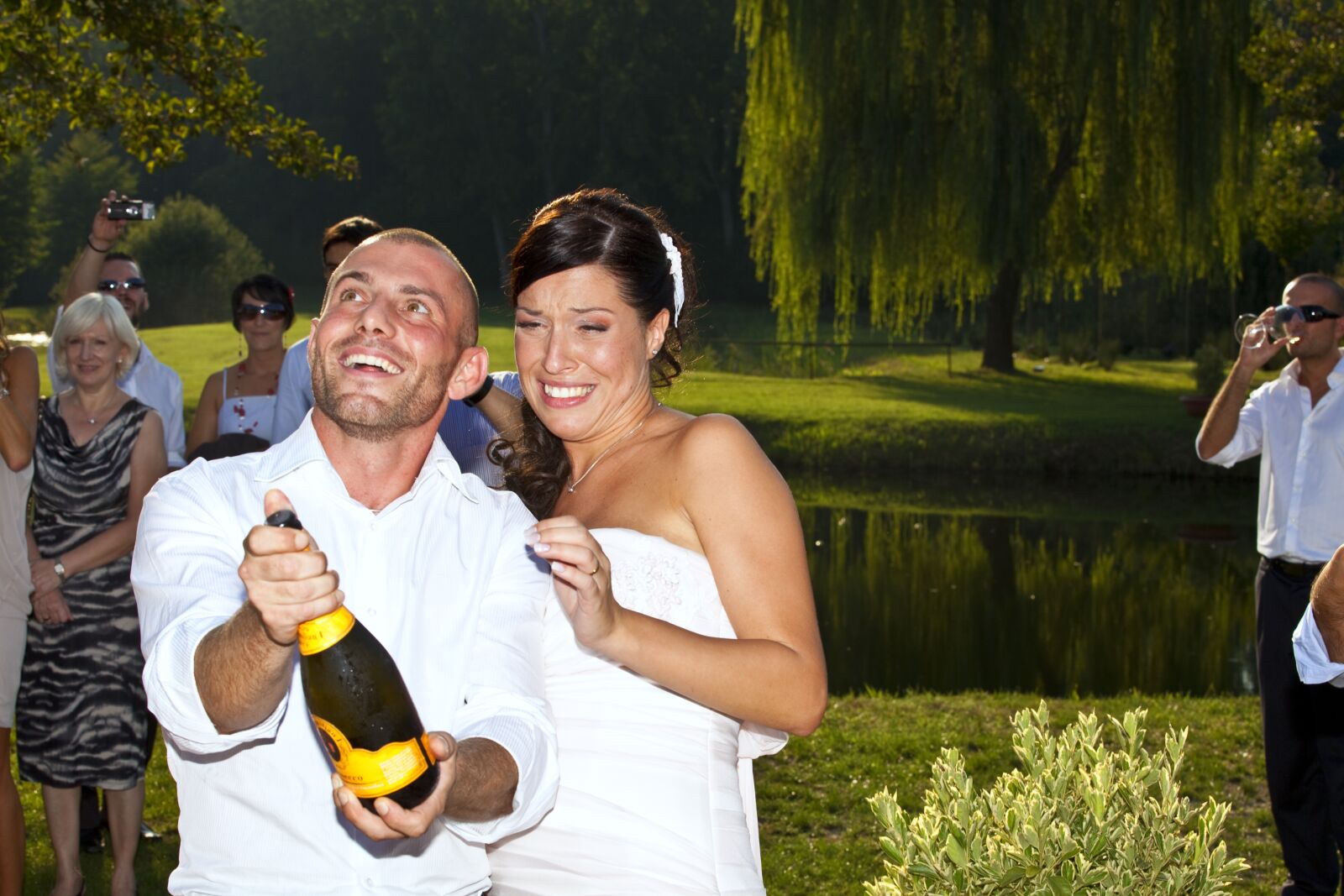 Canon EOS 5D Mark II sample photo. Feast, formal wear, cheerfulness photography