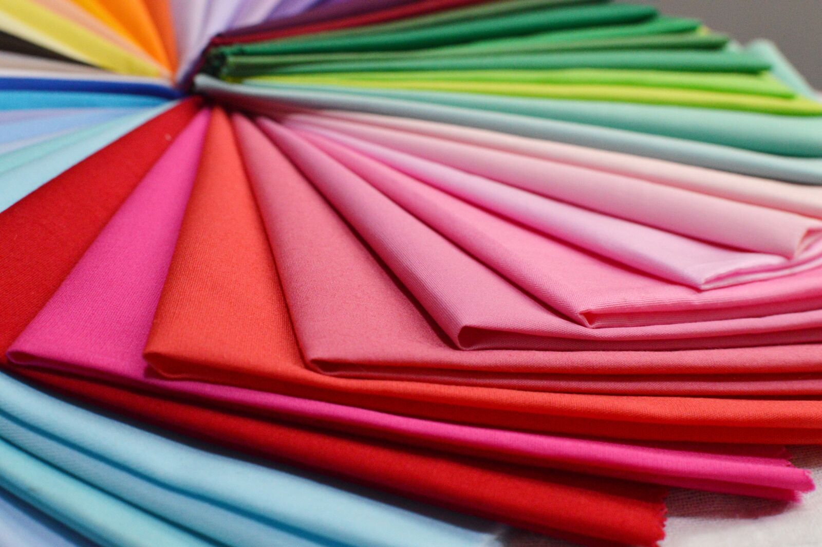 Nikon D3200 sample photo. Cotton, pink cloth, red photography