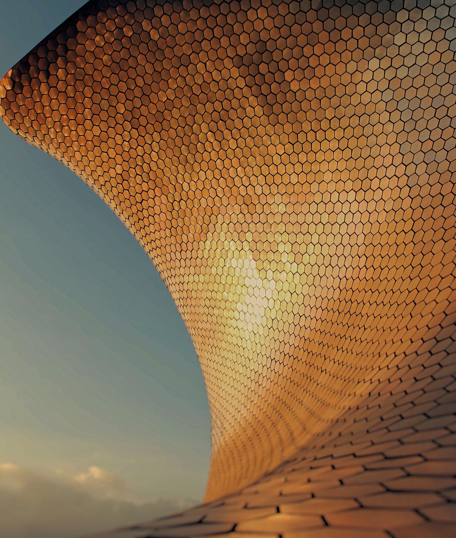 Canon EOS 650D (EOS Rebel T4i / EOS Kiss X6i) sample photo. Mexico, pattern, city photography