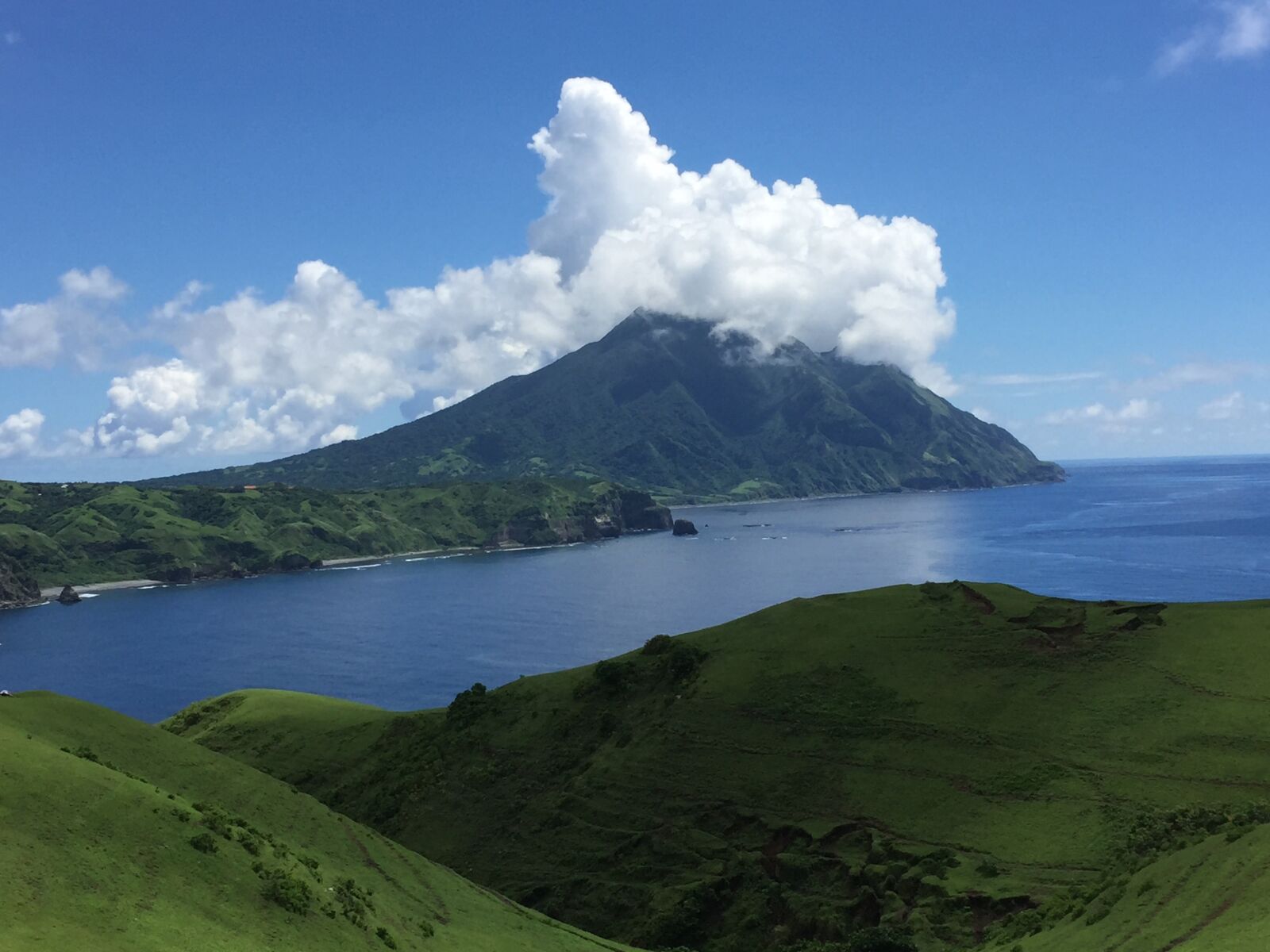 Apple iPhone 6 sample photo. Batanes, mountain, sea photography