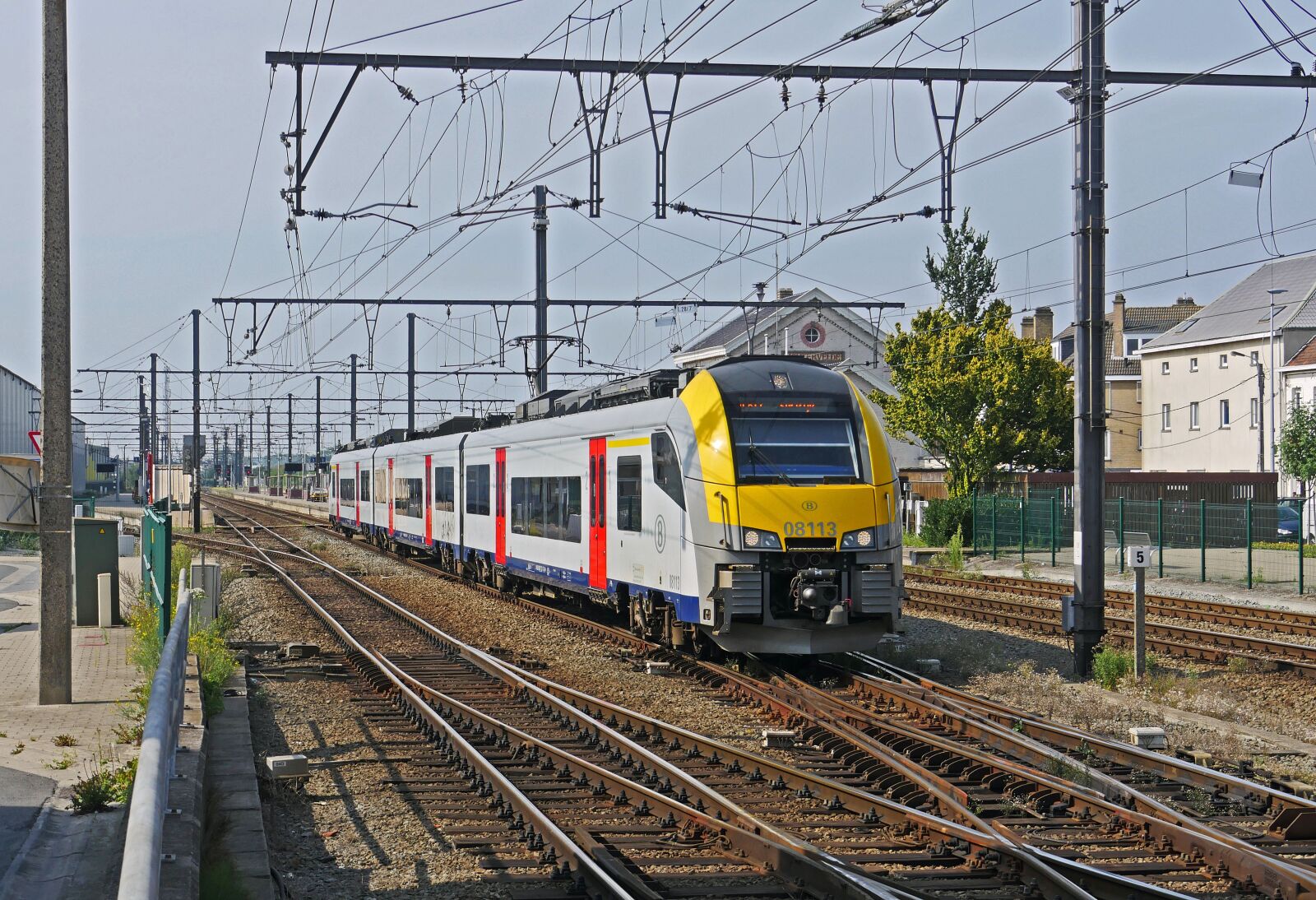 Panasonic Lumix DMC-GX8 sample photo. Belgian state railways, electrical photography