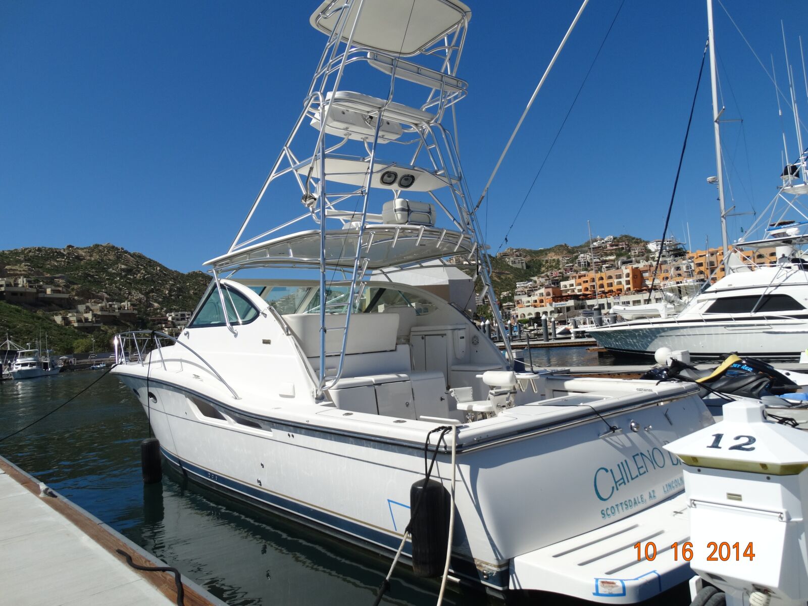 Sony Cyber-shot DSC-HX300 sample photo. Boat, marina, dock photography