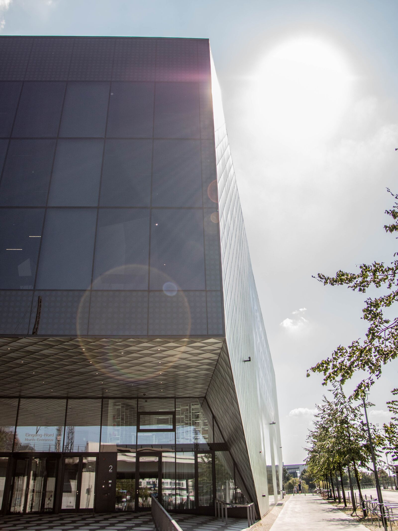 Canon EOS 70D sample photo. Berlin, futurium, modern photography