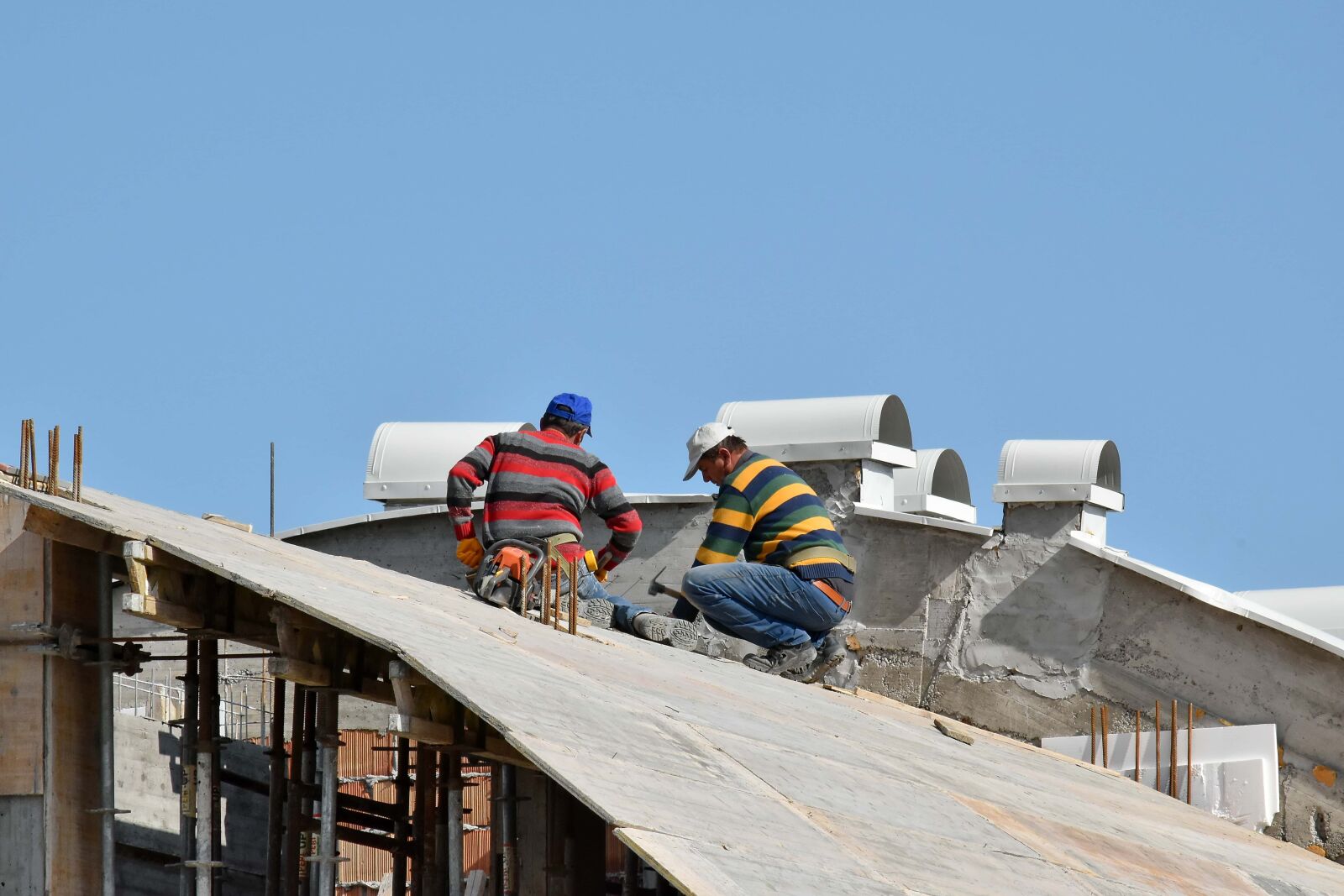 Nikon D5500 sample photo. Construction worker, industry, men photography