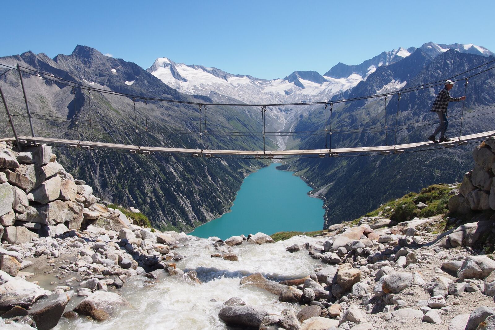 Olympus PEN E-PL6 sample photo. Dam, gigantic, panorama photography