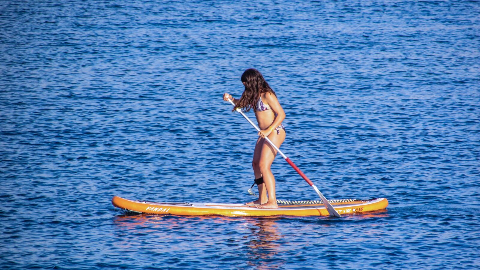 Canon PowerShot SX400 IS sample photo. Paddling, paddle board, girl photography