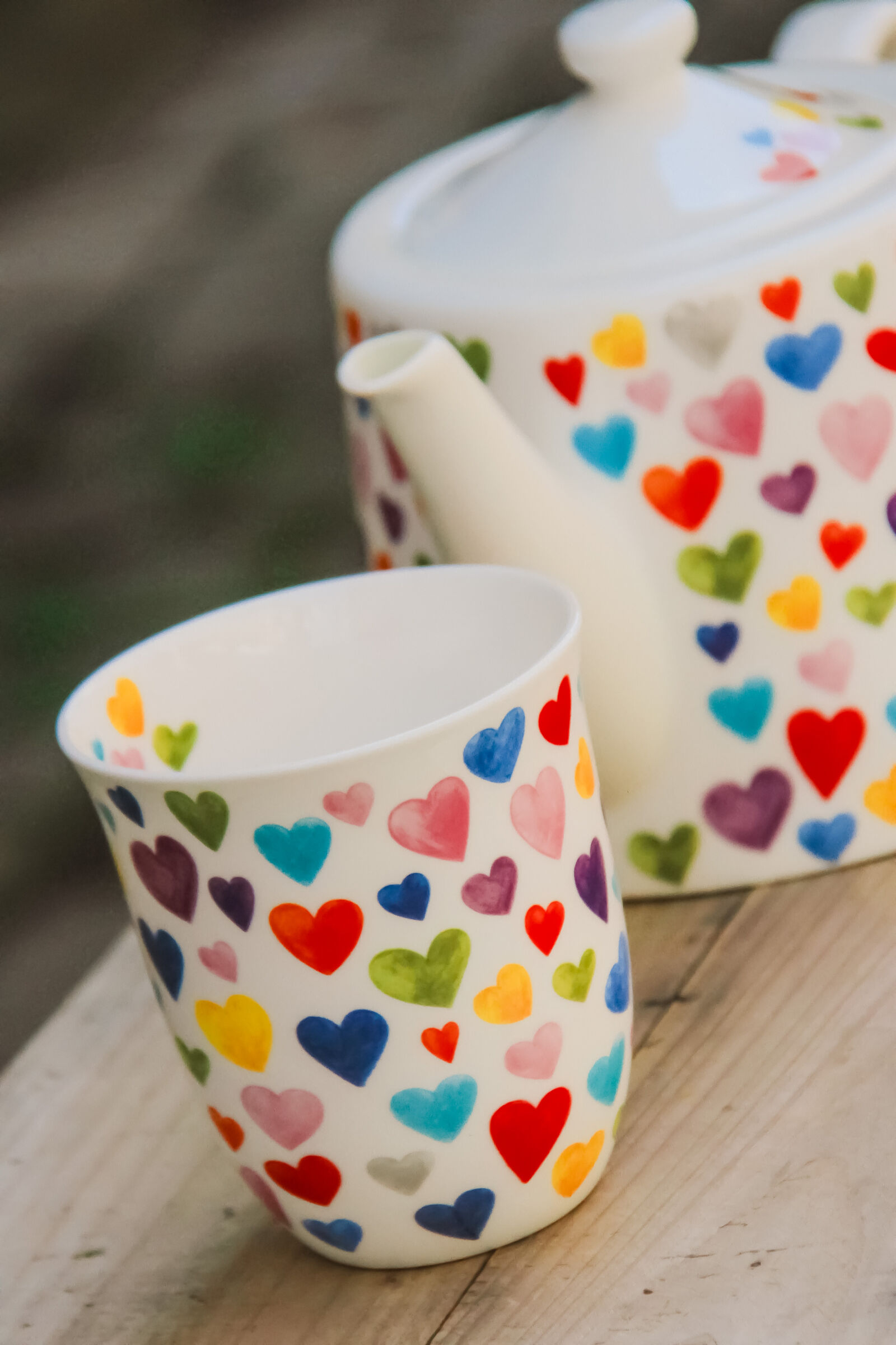 Canon EOS 7D sample photo. Color, free, hearts, love photography