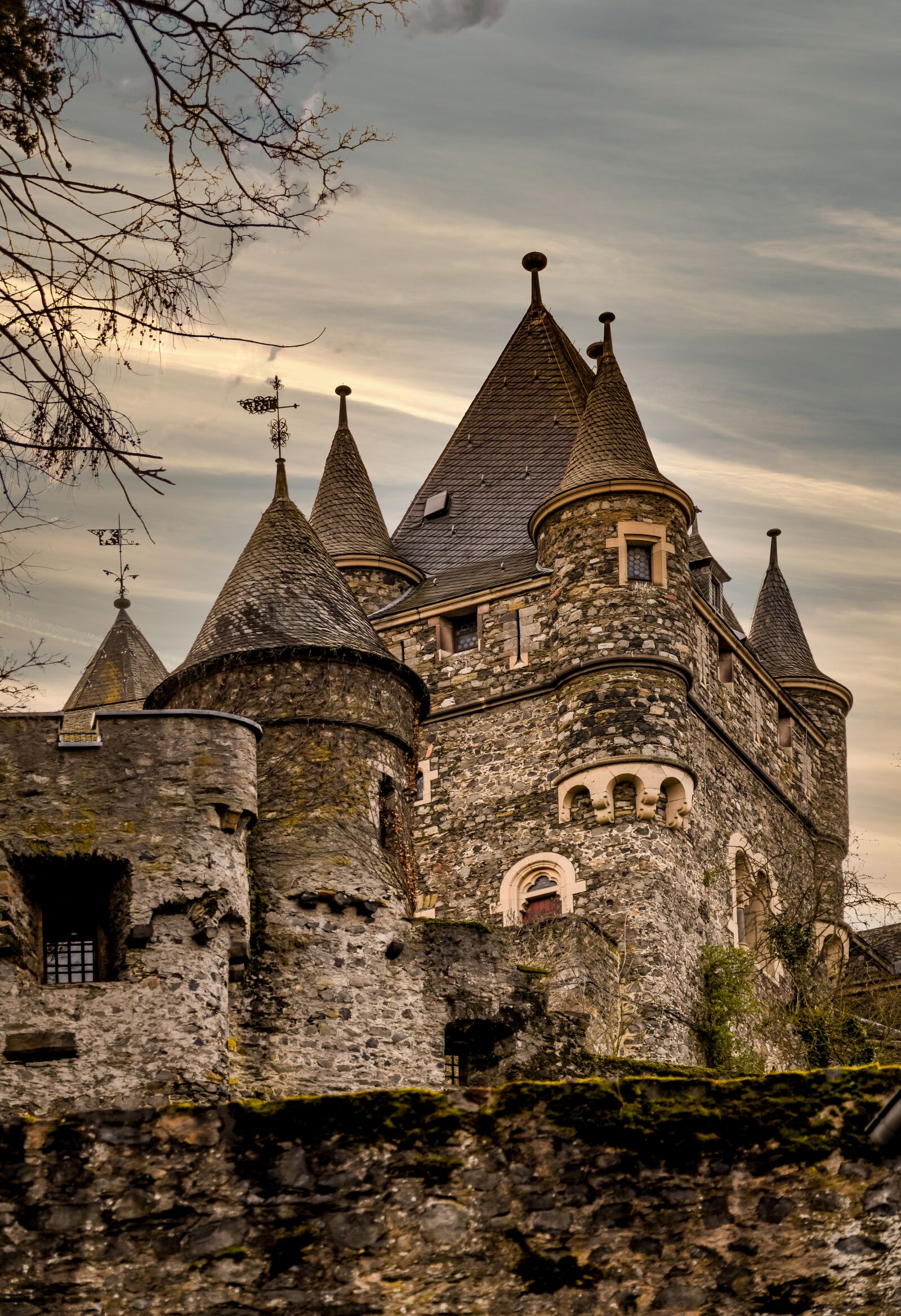 Tamron 28-300mm F3.5-6.3 Di VC PZD sample photo. Castle, mystical, middle ages photography