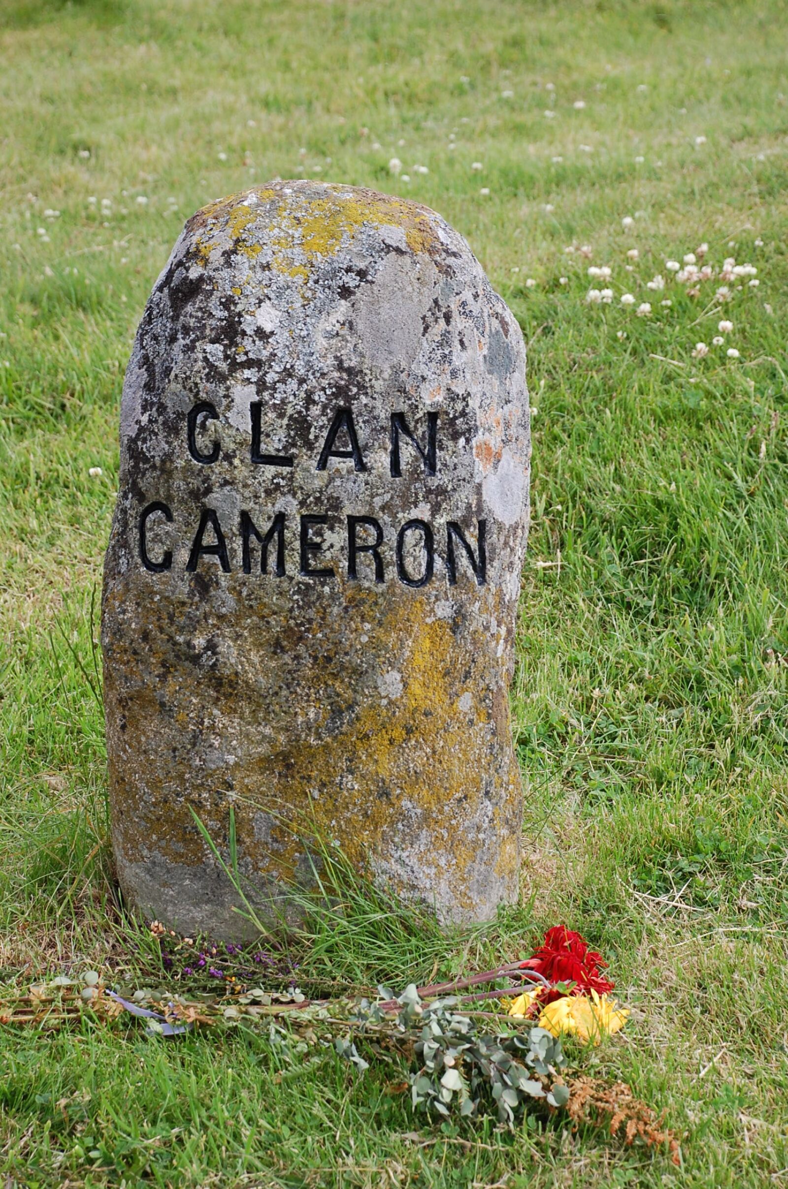Nikon D40 sample photo. Tombstone, battlefield, scotland photography