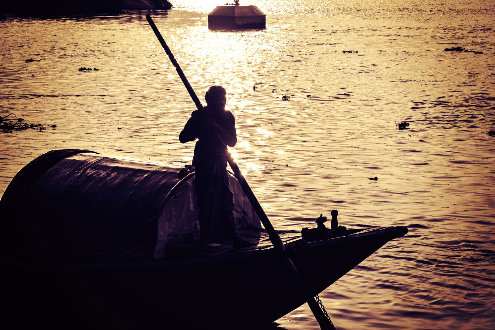Nikon D5200 sample photo. Boat, houseboat, riverside, rowboat photography