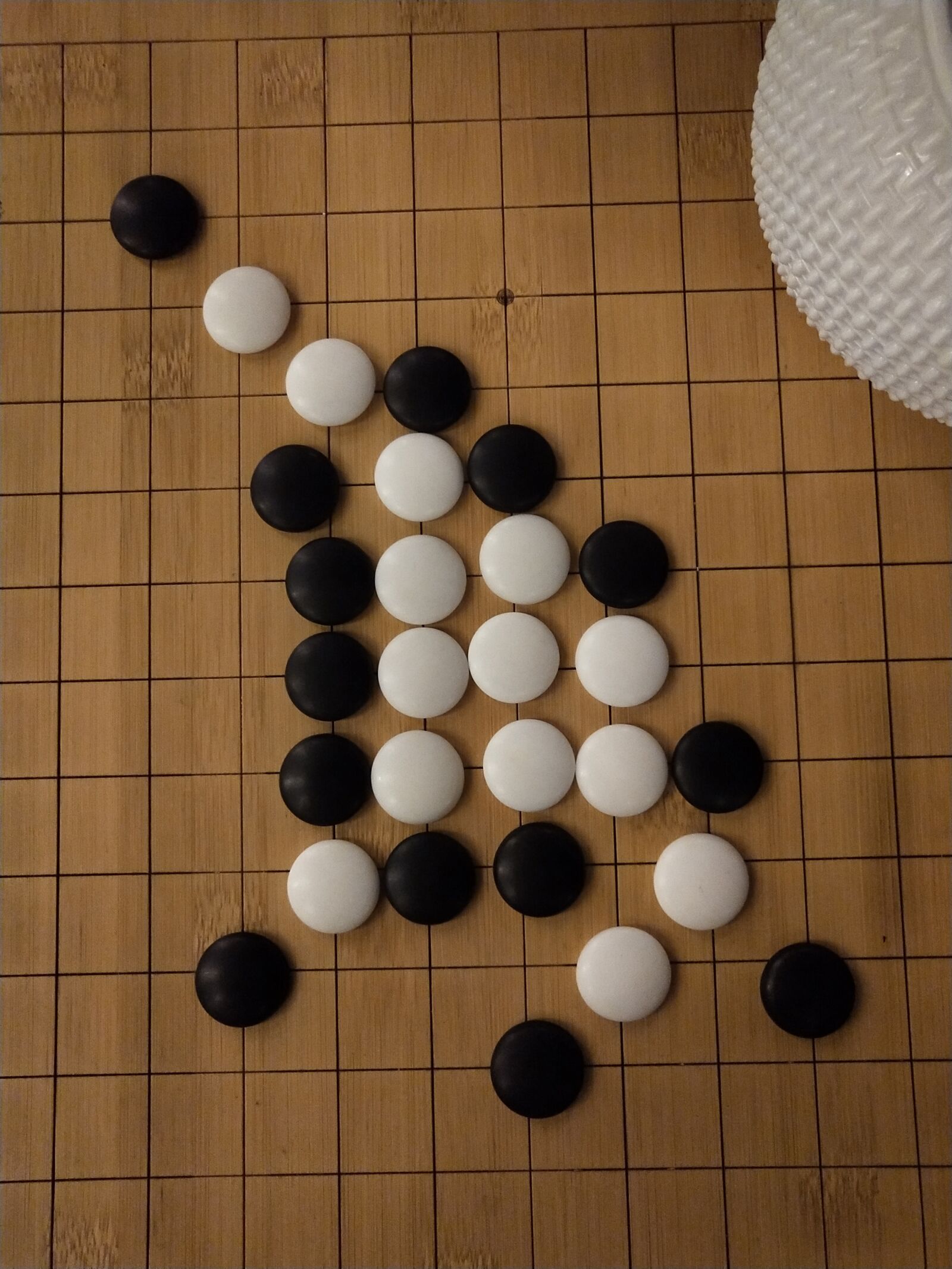 vivo X20A sample photo. Go, backgammon, chess board photography