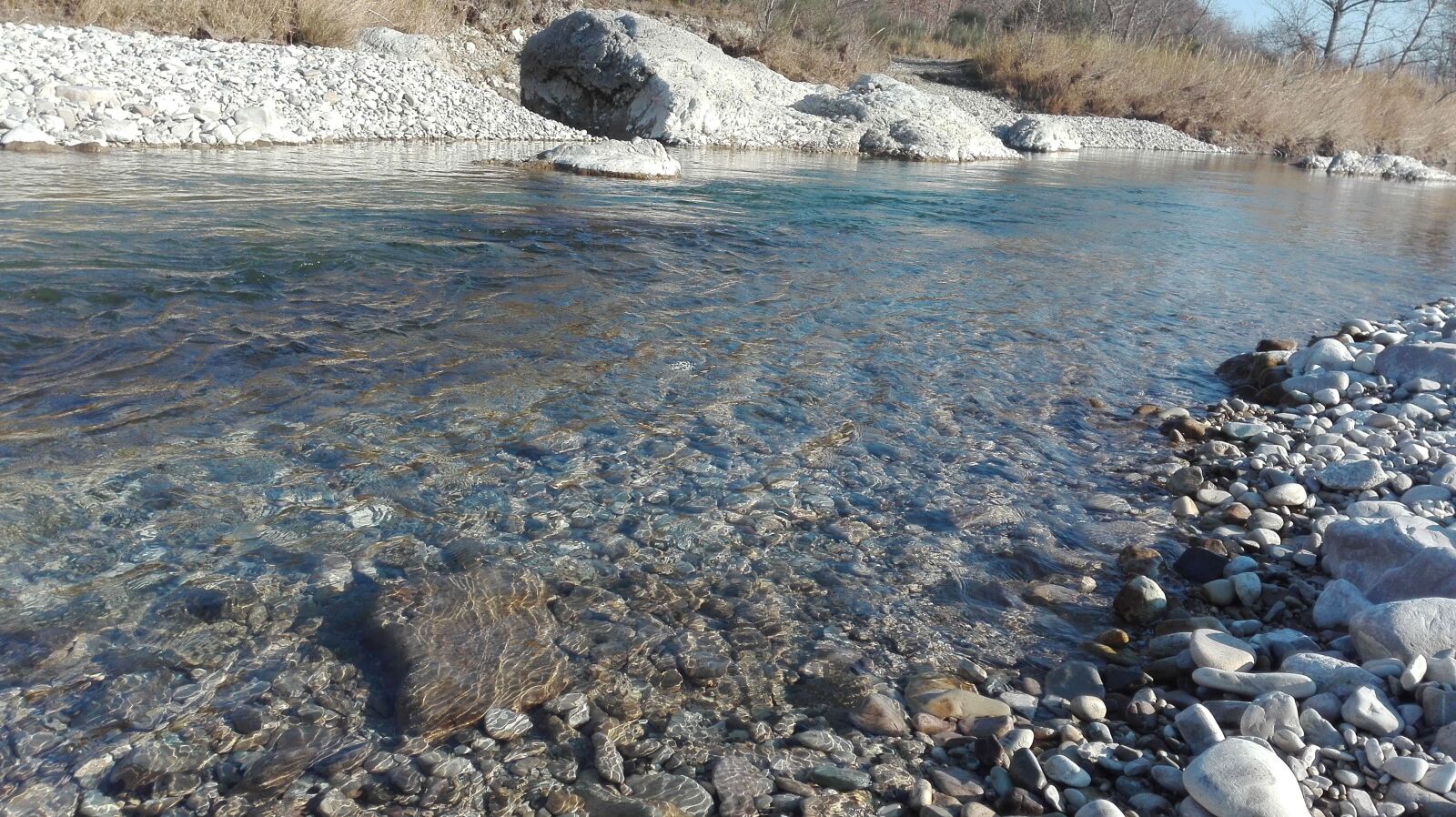 HUAWEI P8 Lite sample photo. River, clear water, marecchia photography