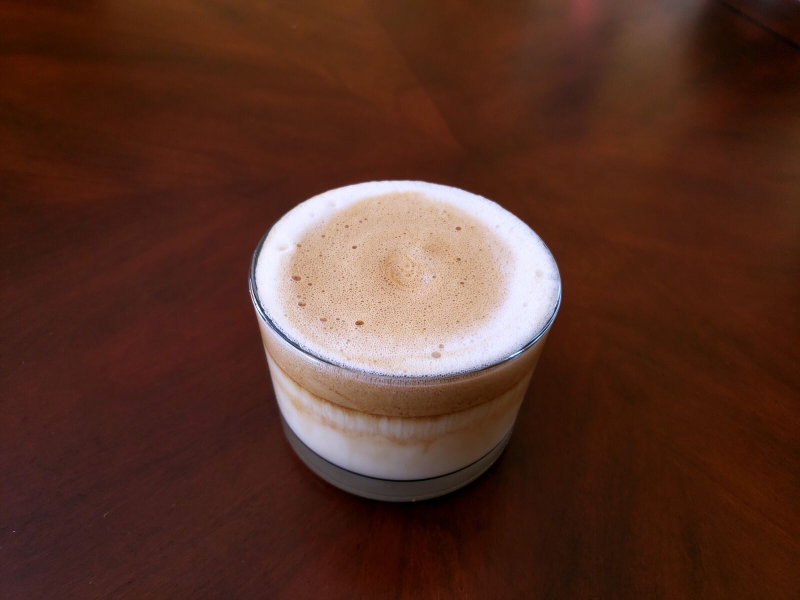 Samsung Galaxy Note9 sample photo. Latte, coffee, foam photography