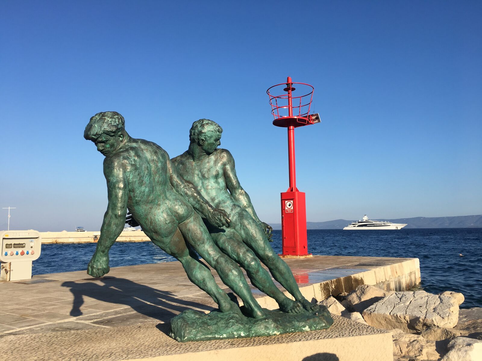 Apple iPhone 6s sample photo. The statue, port, croatia photography