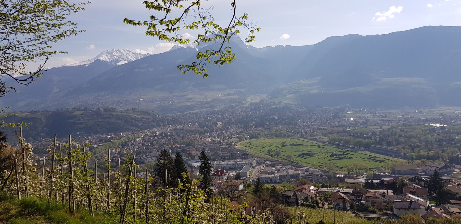 Samsung Galaxy S8 sample photo. Meran, valley view, south photography