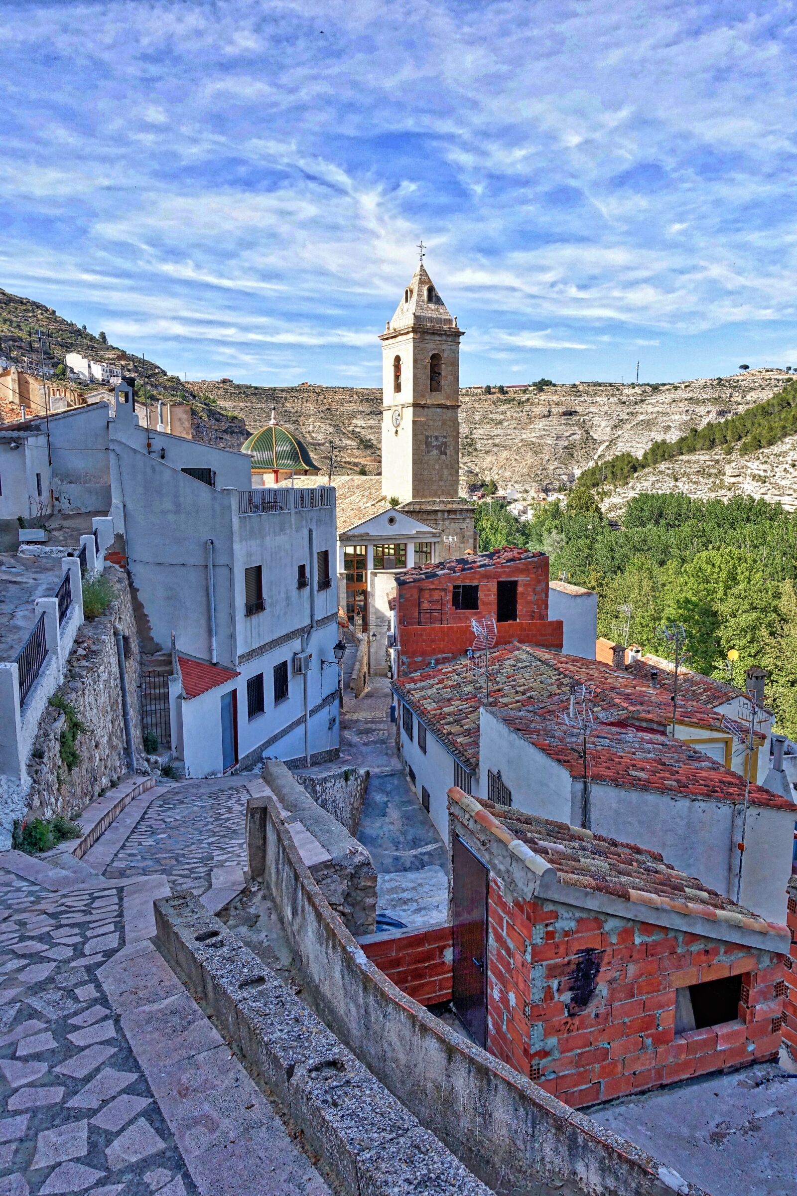Sony Cyber-shot DSC-RX100 III sample photo. Alcala del jucar, hillside photography