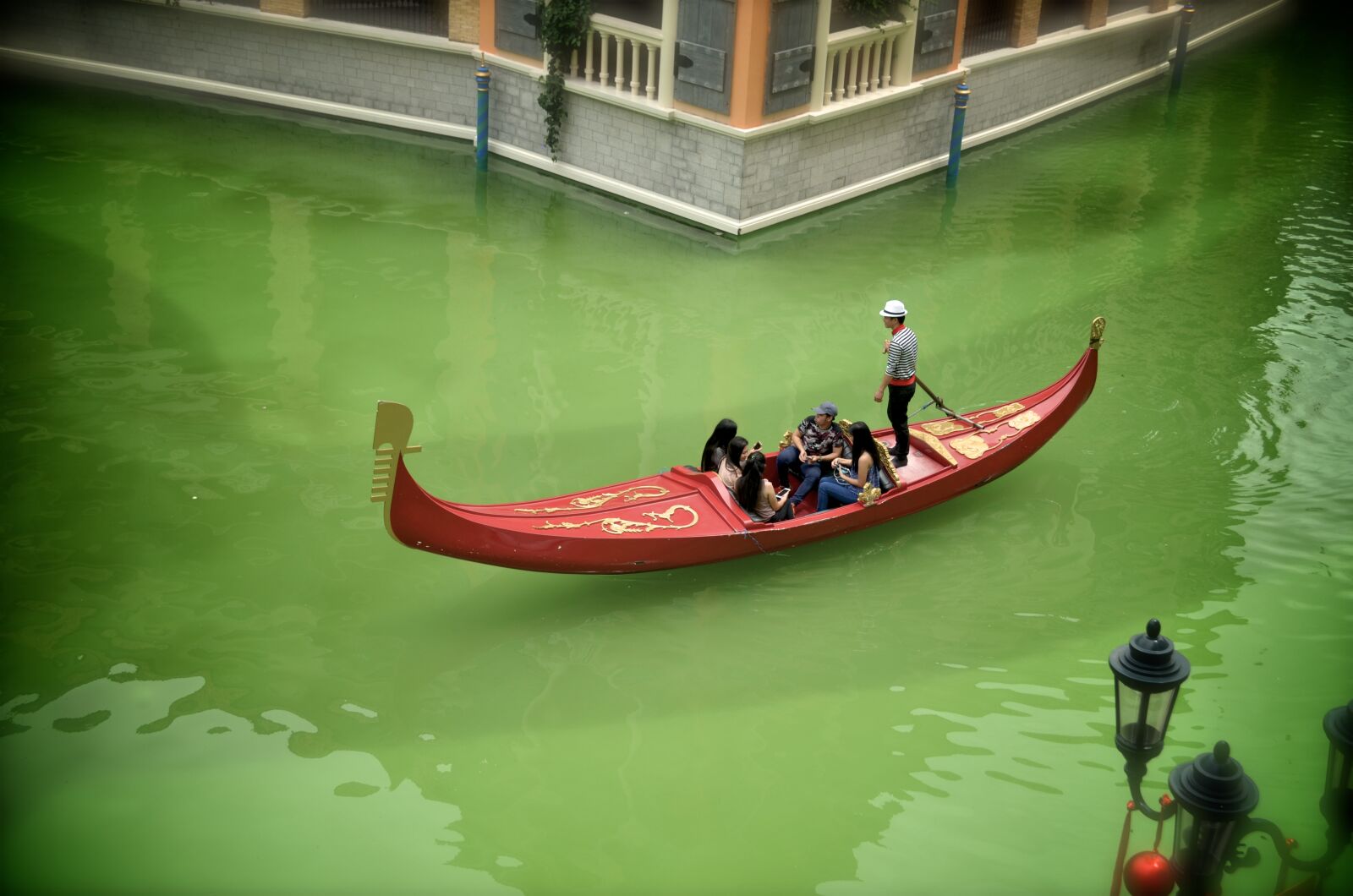 Nikon D5100 sample photo. Venice, taguig, philippines photography
