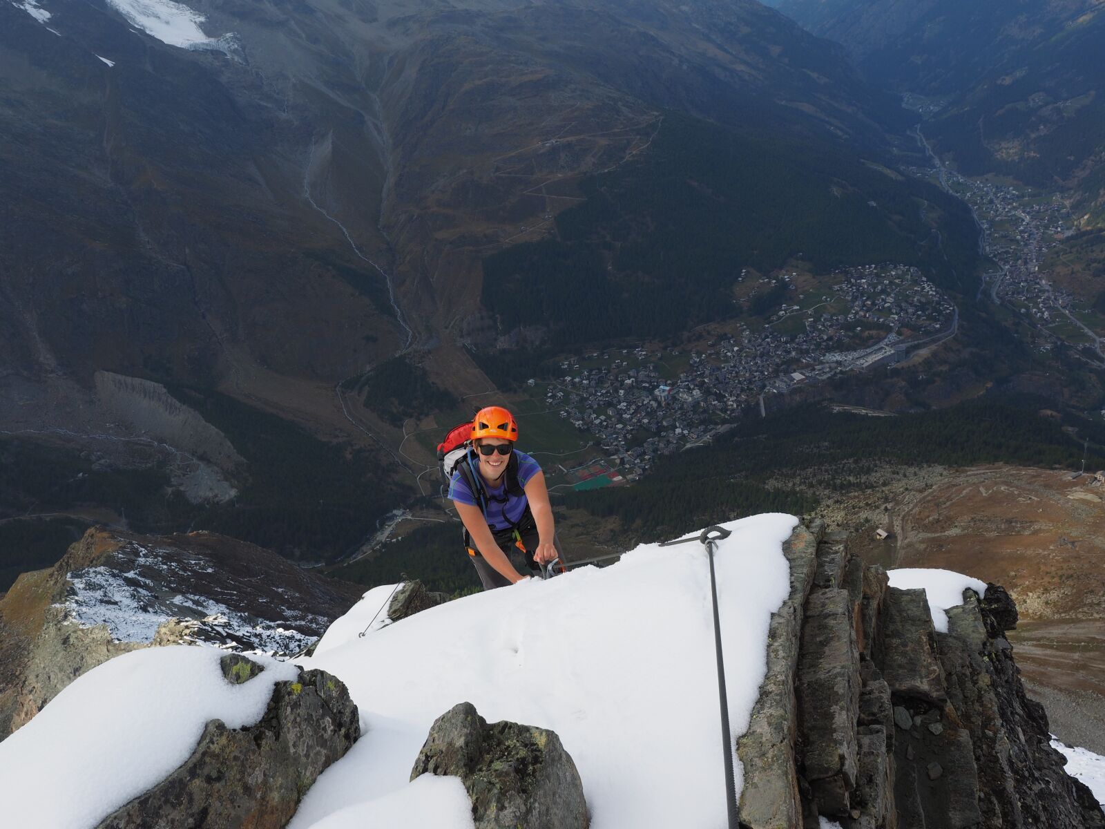 Olympus OM-D E-M1 + Olympus M.Zuiko Digital ED 12-40mm F2.8 Pro sample photo. Climb, climbing, climber photography