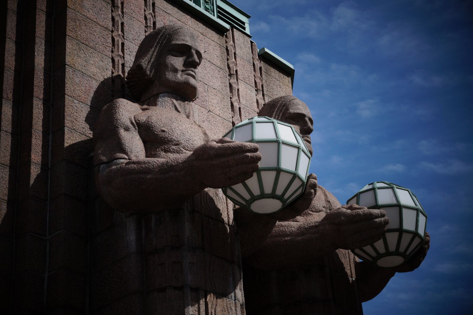 Sony SLT-A58 + Sony DT 16-50mm F2.8 SSM sample photo. Helsinki, station, saarinen photography