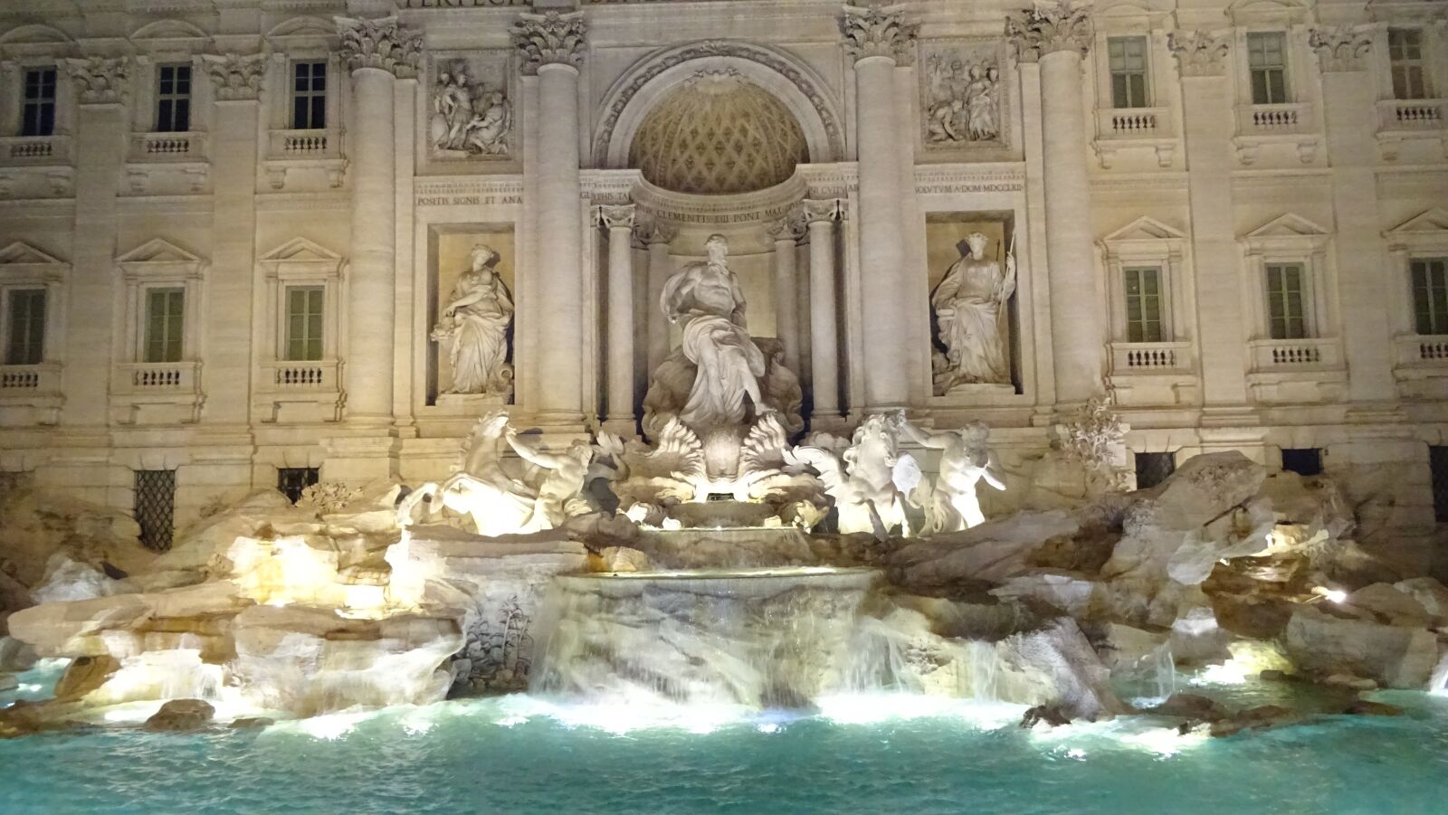 Sony DSC-HX60 sample photo. Fountain, trevi, rome photography