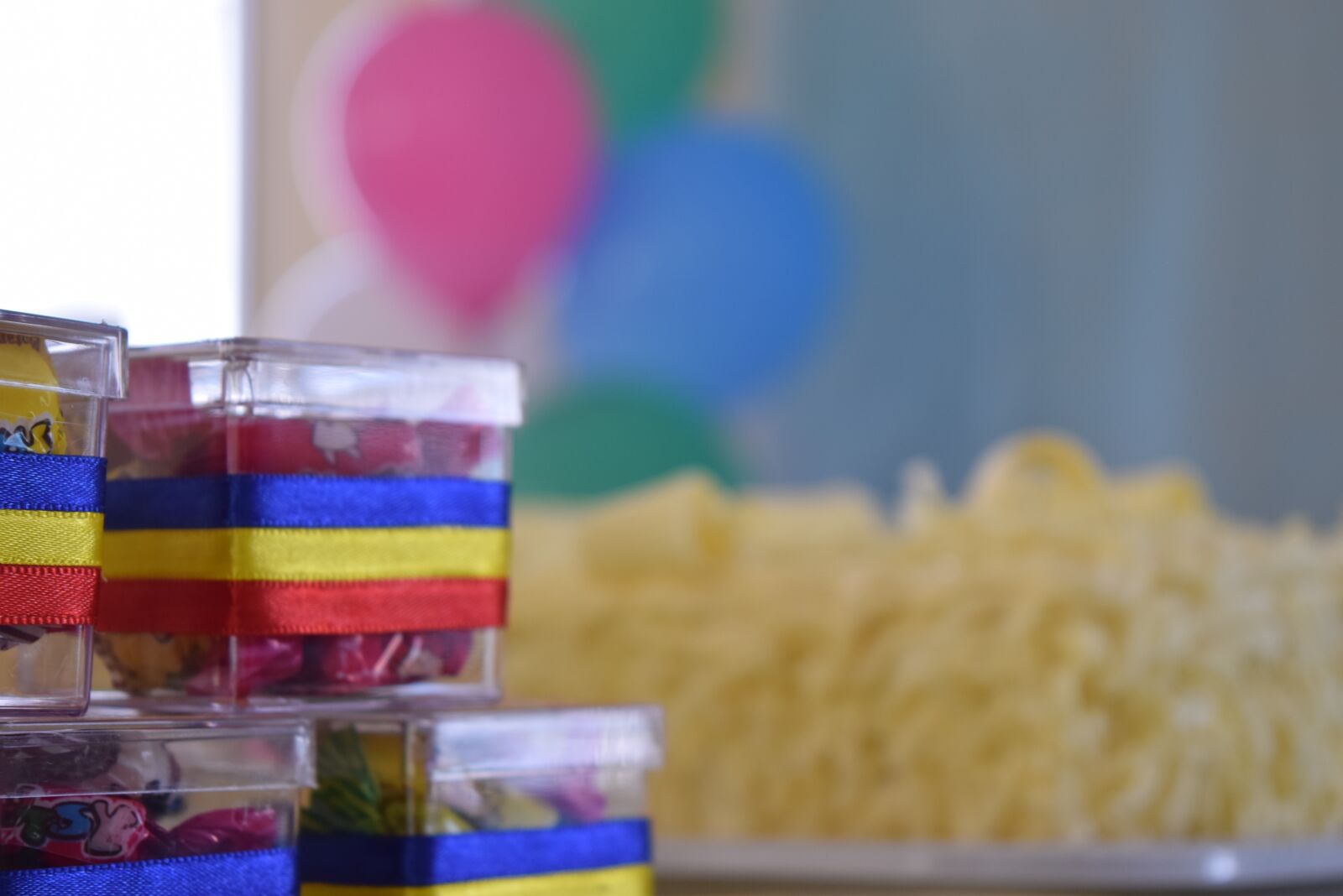 Nikon D5300 sample photo. Party, birthday, cake photography