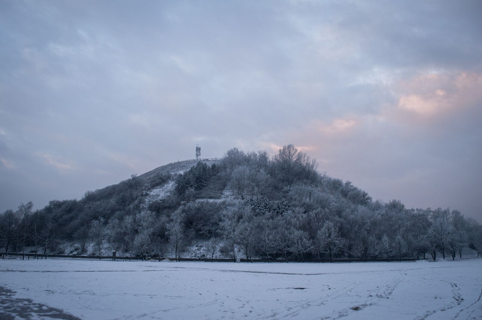 Nikon D3200 sample photo. Winter, blue, cold photography