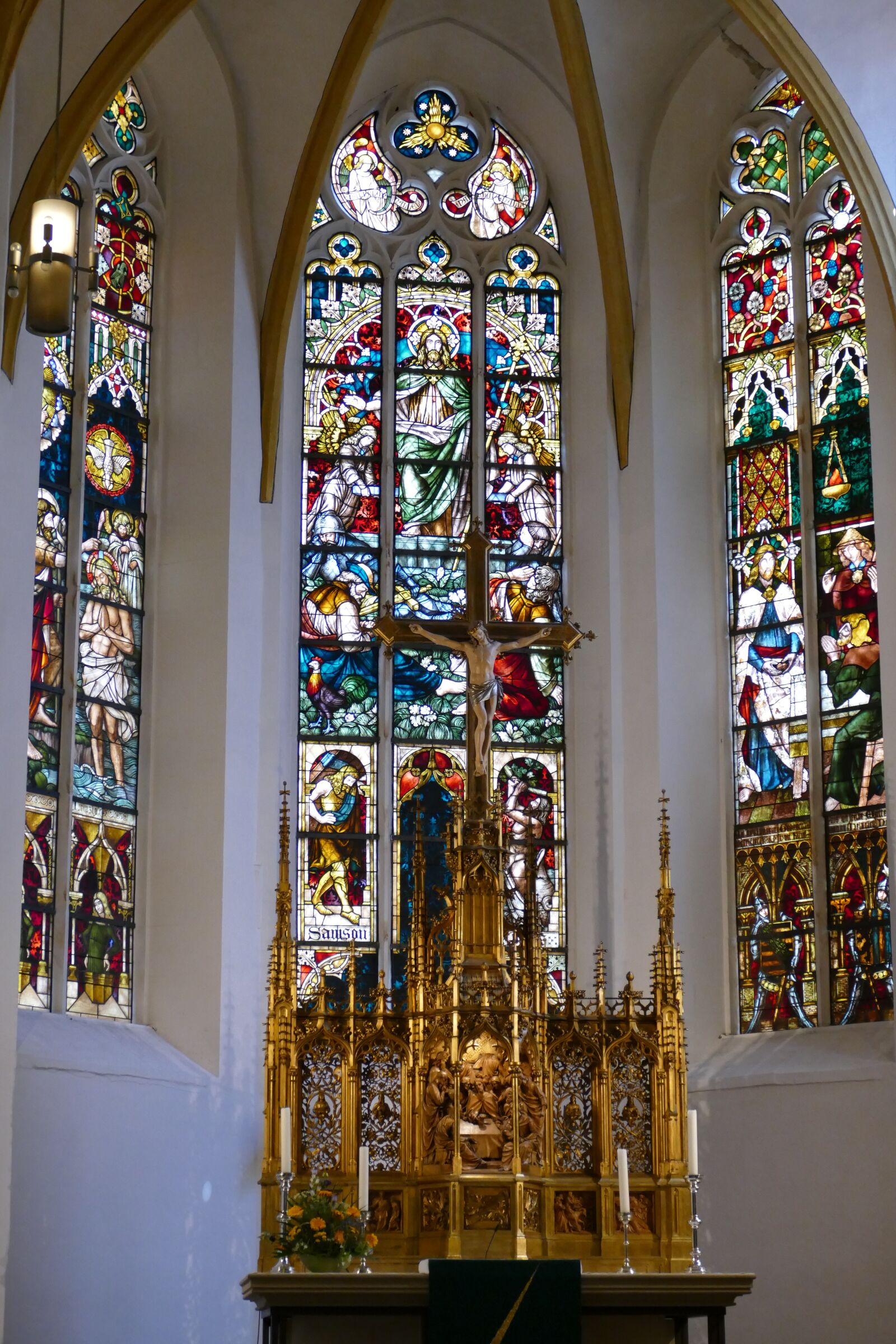 Panasonic Lumix DMC-FZ1000 sample photo. Window, church window, religion photography
