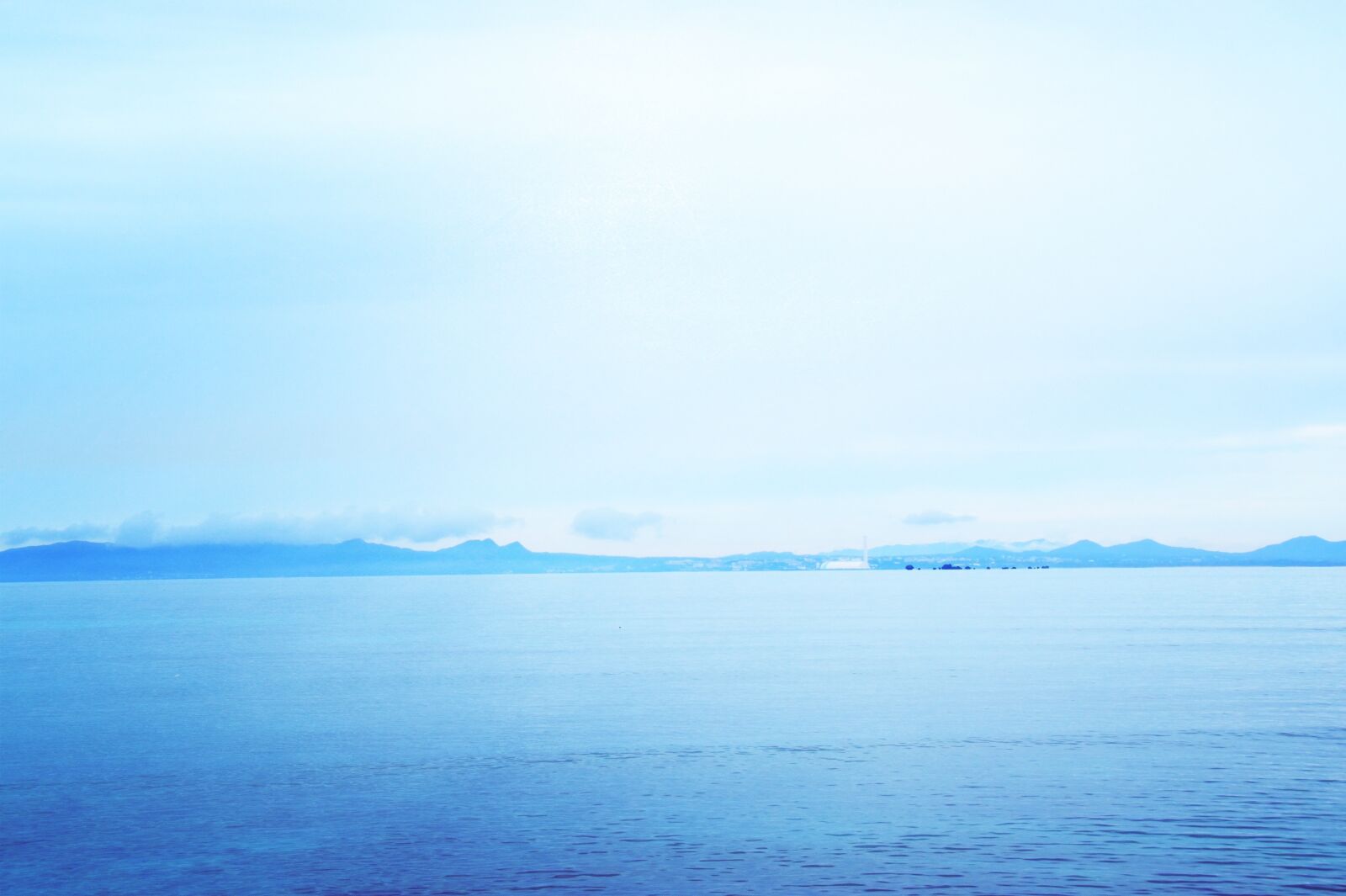 Nikon D5500 sample photo. Sea, okinawa, fog photography