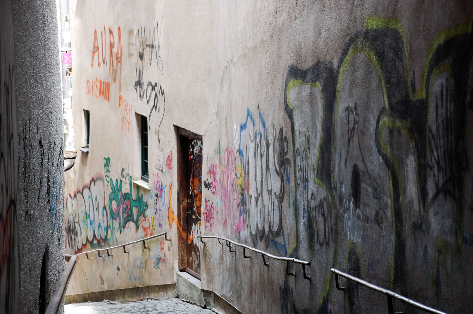 Nikon D40 sample photo. Graffiti, colorful, art photography