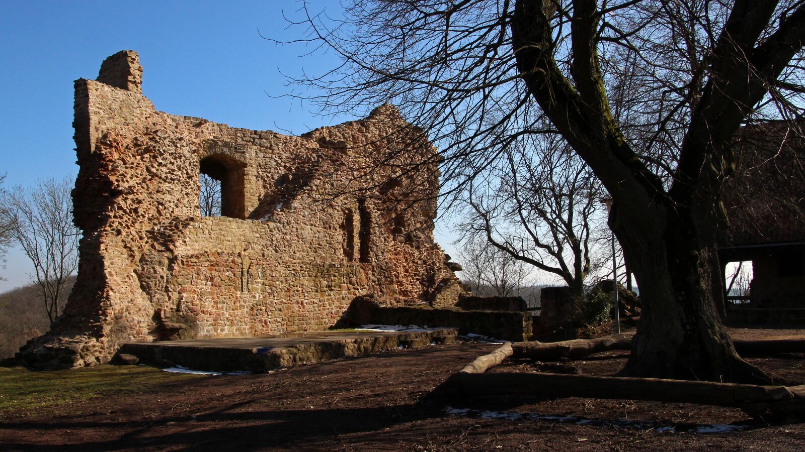 Canon EOS 600D (Rebel EOS T3i / EOS Kiss X5) sample photo. Nature, castle, ruin photography