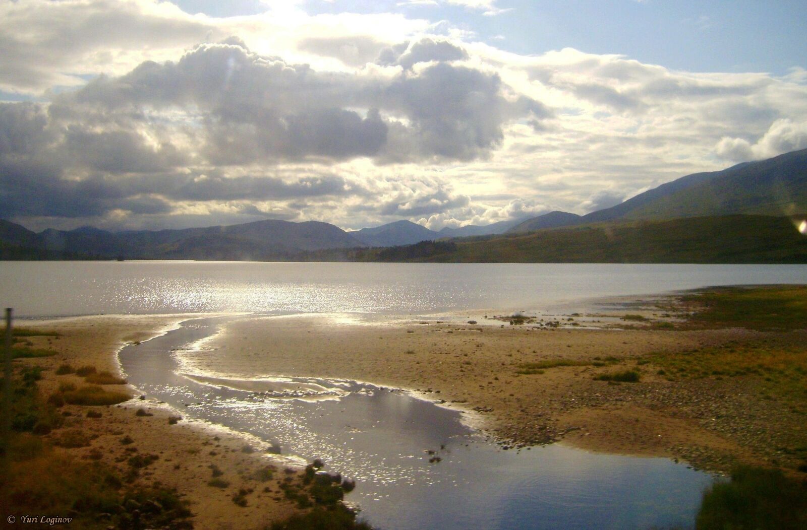 Samsung Digimax S700 / Kenox S700 / Digimax Cyber 730 sample photo. Grampian, mountains, scotland, united photography