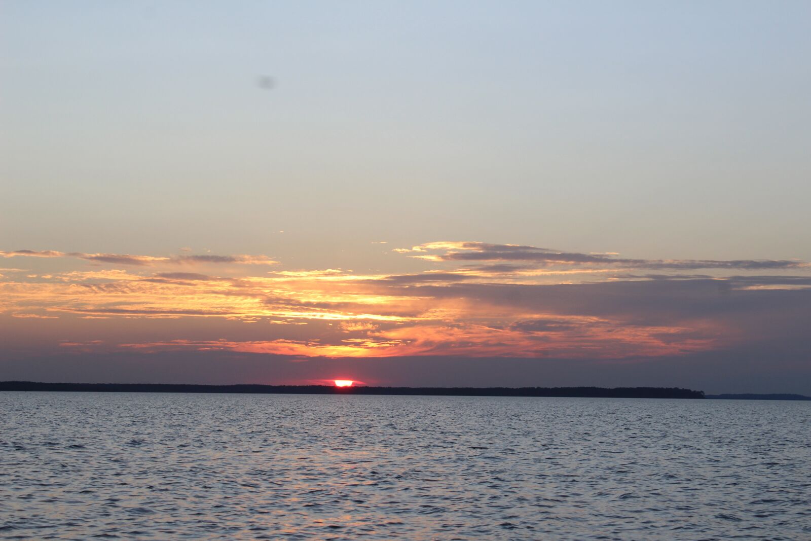 Canon EOS 1200D (EOS Rebel T5 / EOS Kiss X70 / EOS Hi) sample photo. Sunset, lake, sunrise photography