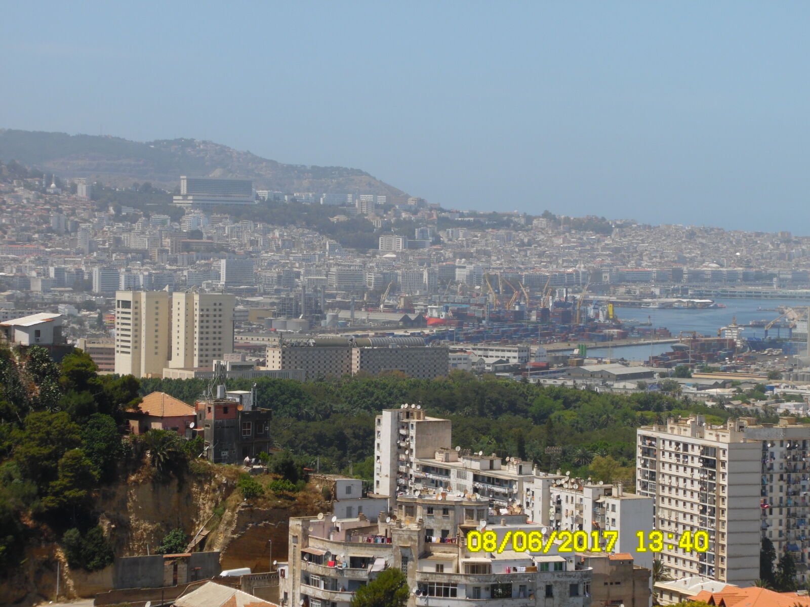 Samsung WB1100F/WB1101F/WB1102F sample photo