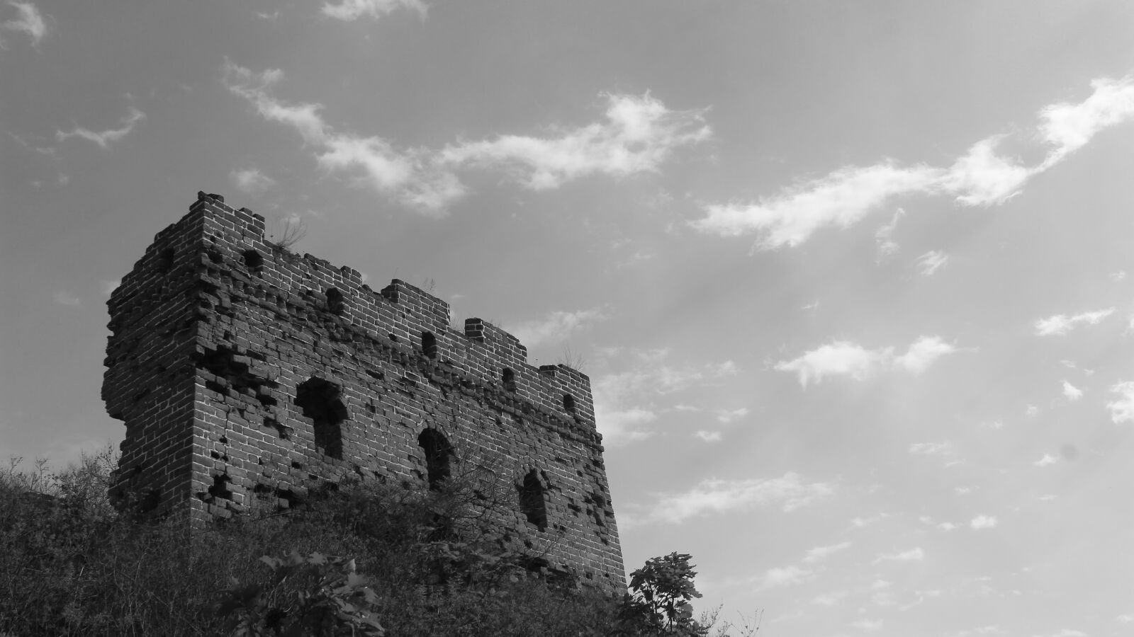 Canon EOS 600D (Rebel EOS T3i / EOS Kiss X5) sample photo. The great wall, broken photography