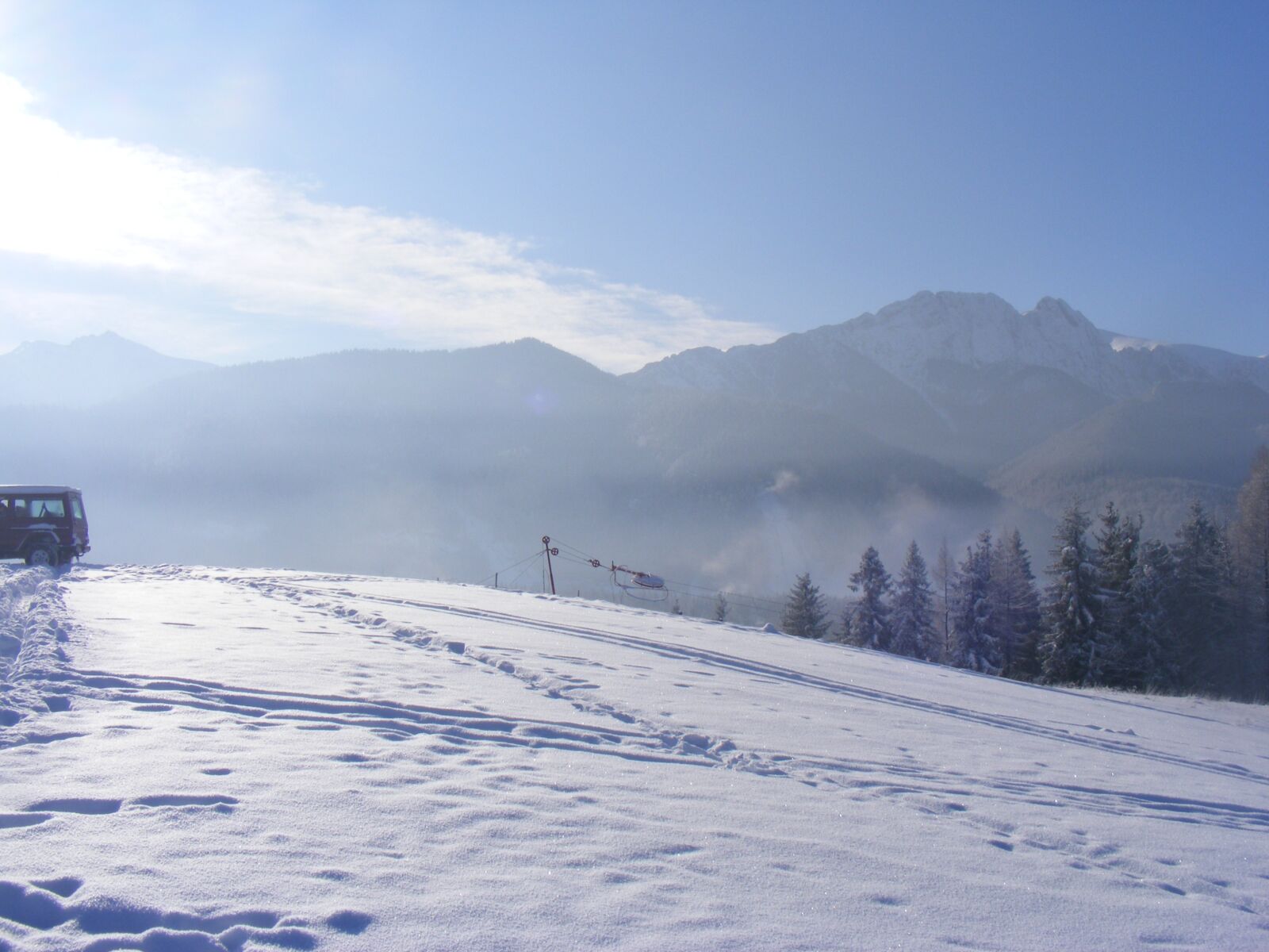 Fujifilm FinePix S5700 S700 sample photo. Winter, frost, mountains photography