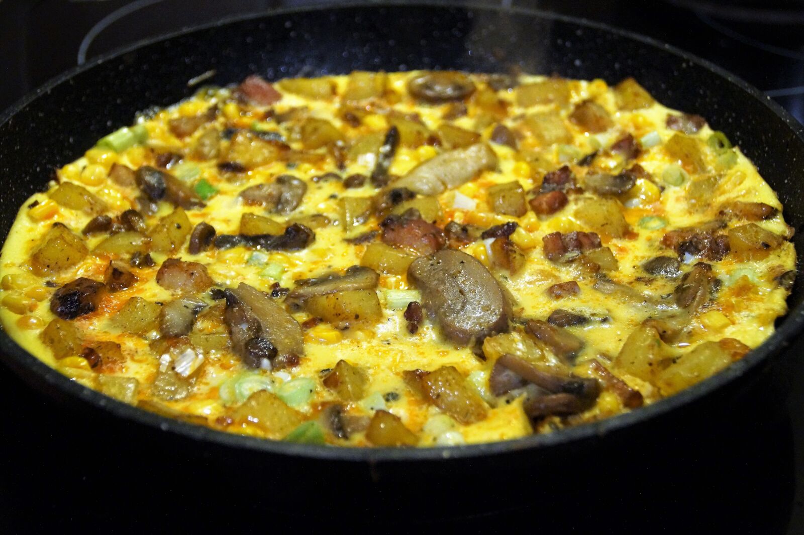 Sony SLT-A58 sample photo. Egg, omelet, salty photography