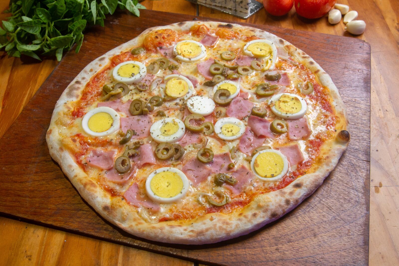 Nikon D610 sample photo. Pizza, restaurant, italian photography
