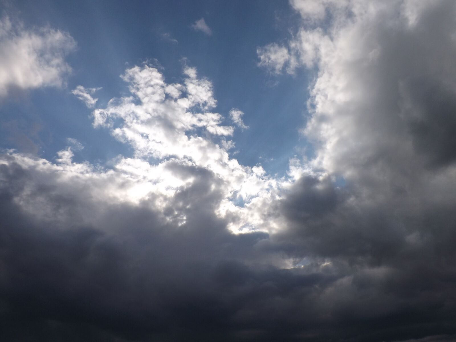 Fujifilm FinePix S4500 sample photo. Sky, clouds, mood photography