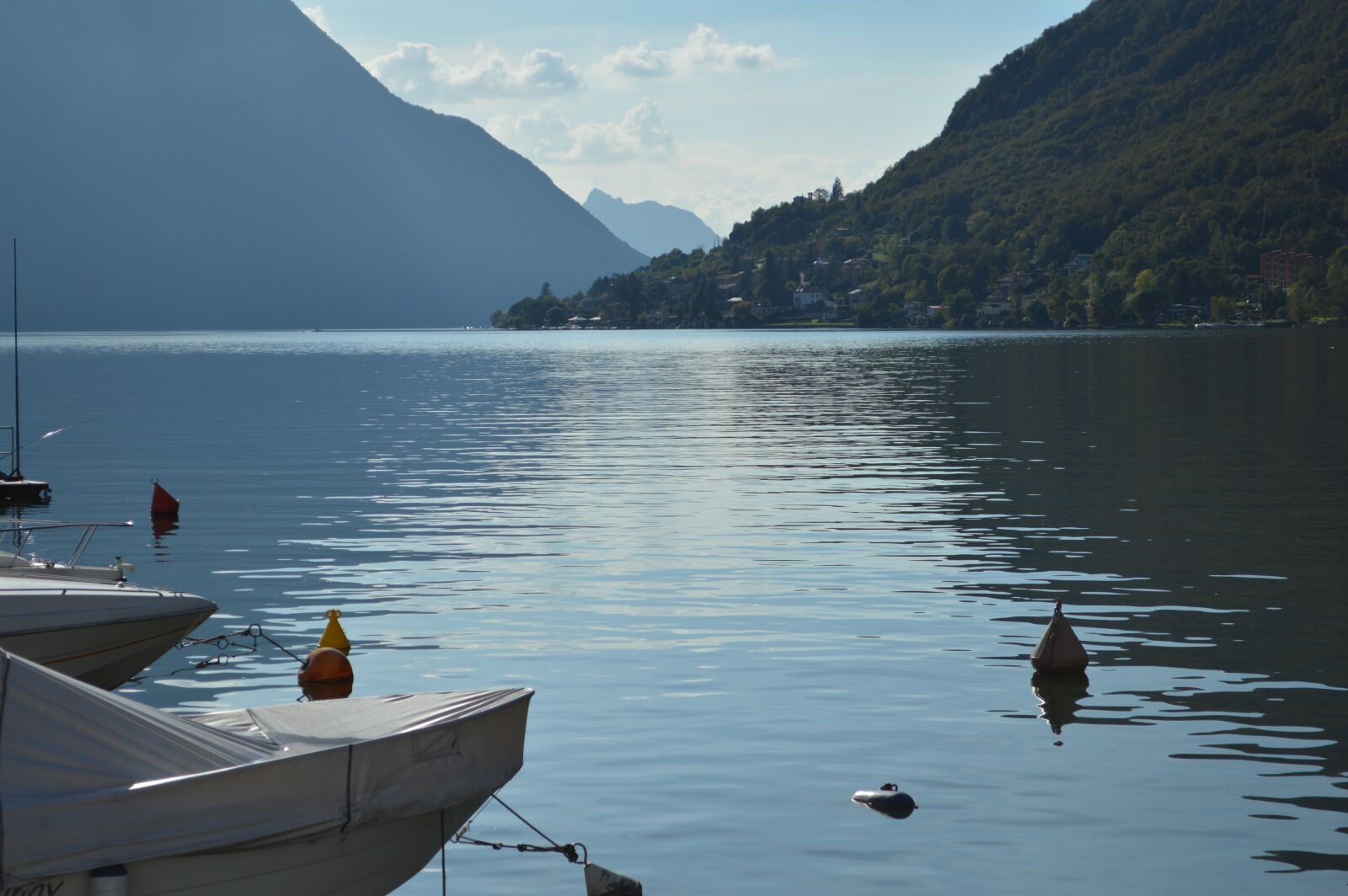 Nikon D3200 sample photo. Boats, lake, italy photography