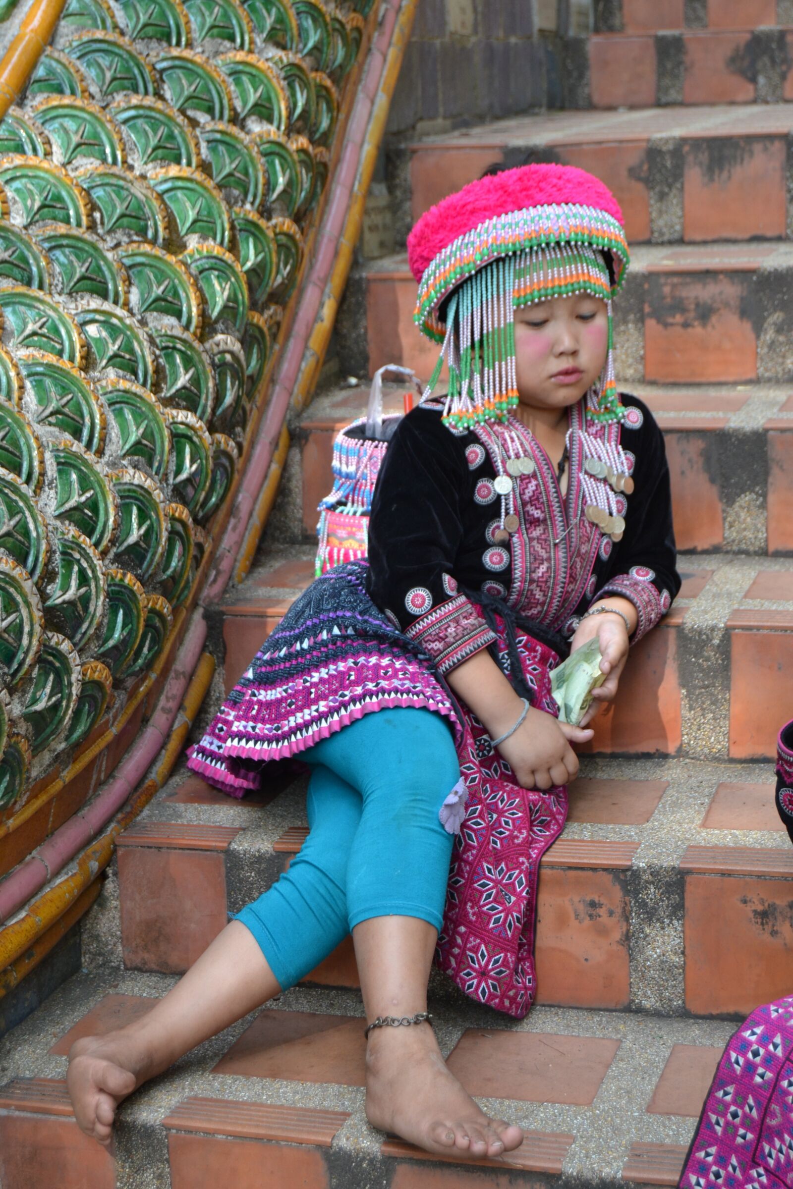 Nikon D3100 sample photo. Girl, sad, hmong photography