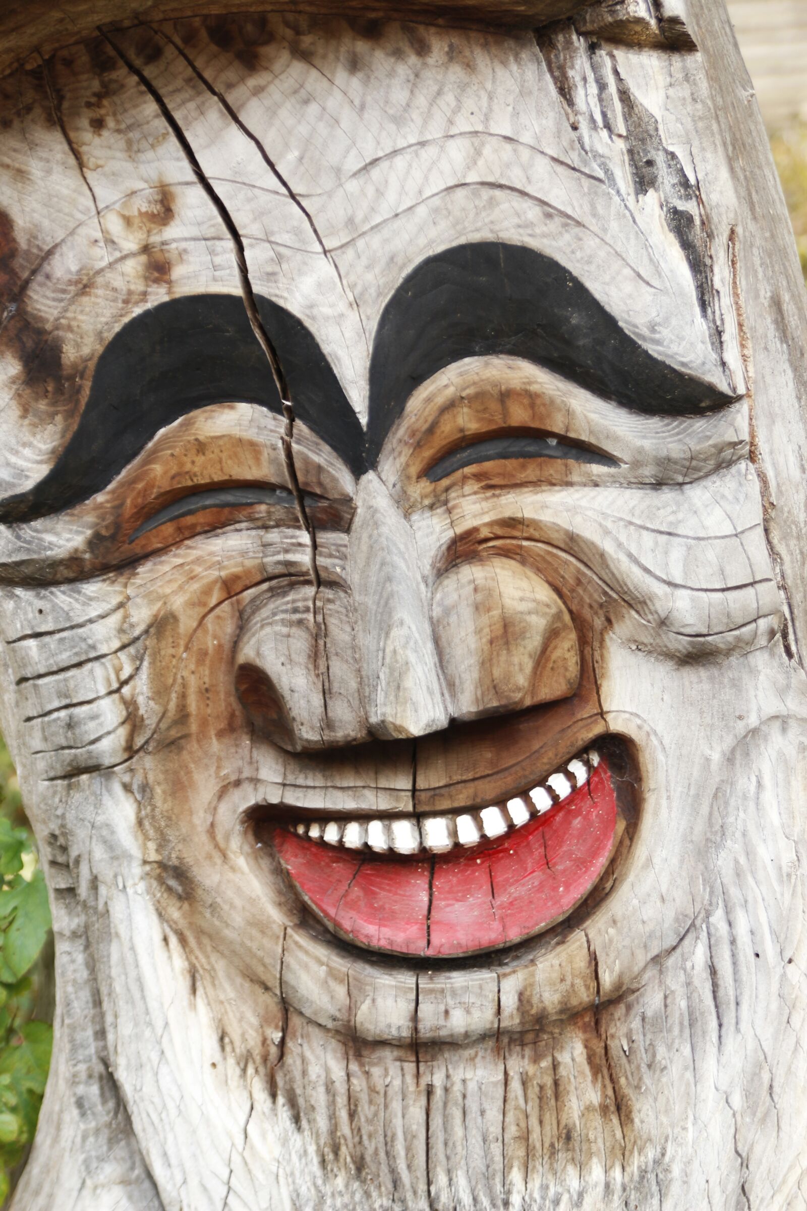 Canon EOS 700D (EOS Rebel T5i / EOS Kiss X7i) sample photo. Sculpture, jung, laughter photography