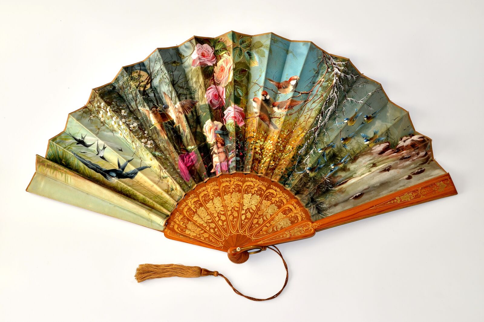 Nikon D5100 sample photo. Fan, hand-painted fan, afraid photography