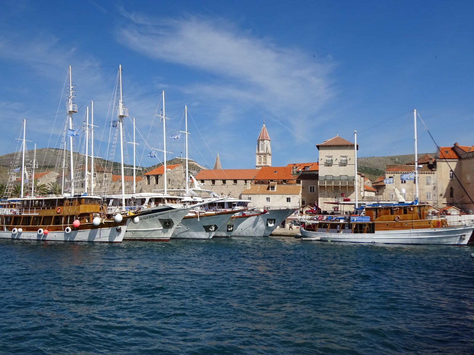 Sony Cyber-shot DSC-WX350 sample photo. Port, sea, ships photography