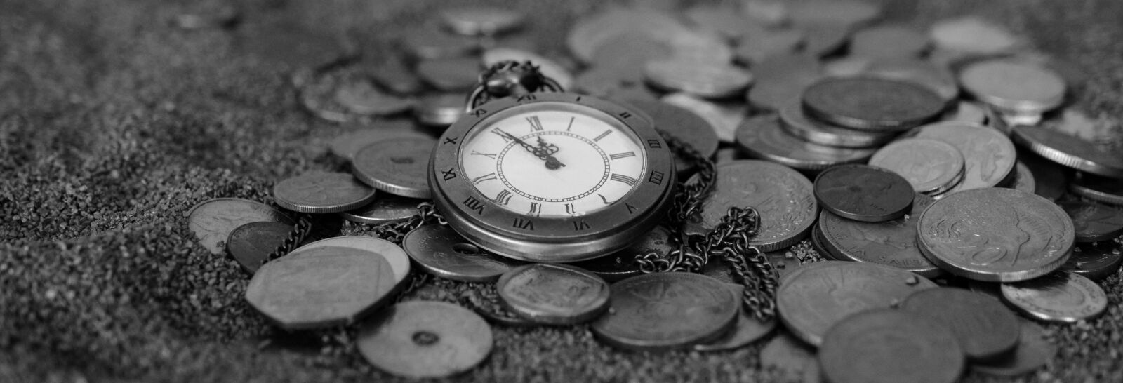 Nikon D7100 sample photo. Pocket watch, time of photography