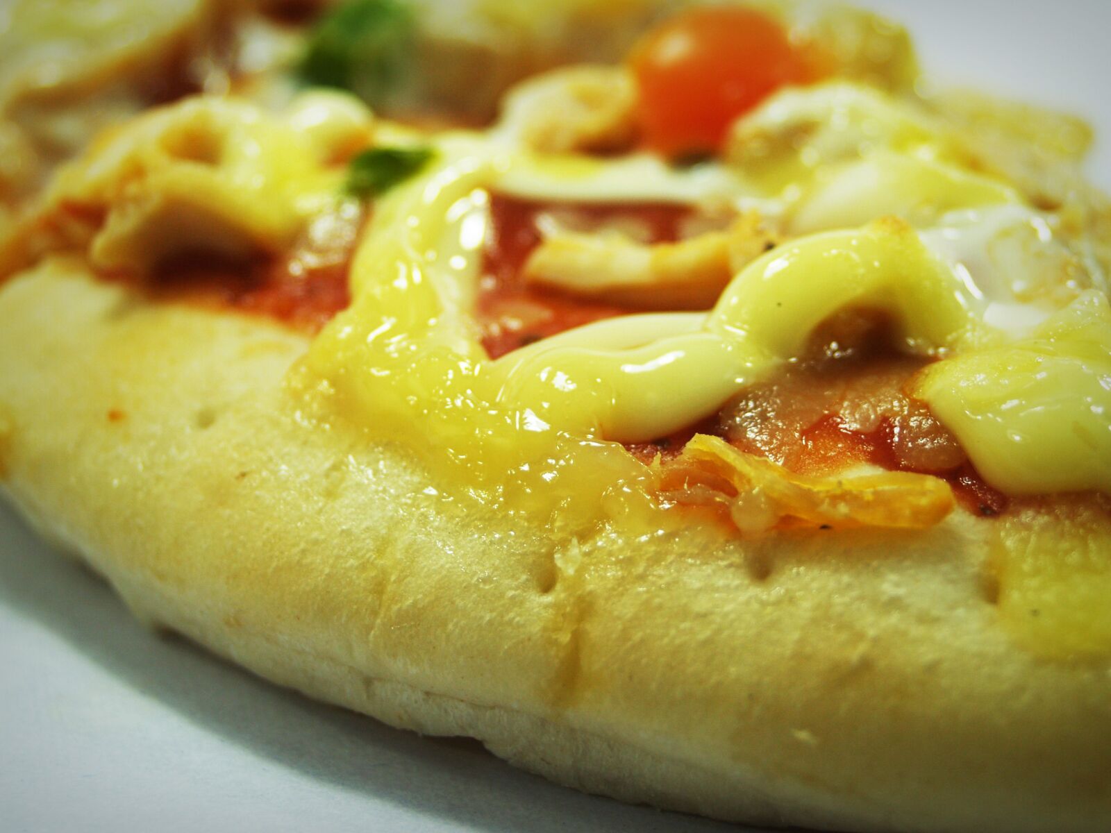 Olympus E-300 (EVOLT E-300) sample photo. Baked, bread, cheese, close photography