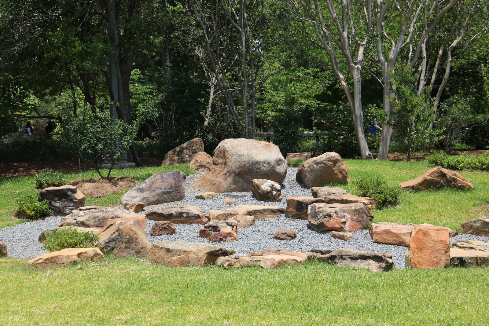 Canon EOS 750D (EOS Rebel T6i / EOS Kiss X8i) sample photo. Japanese, park, nature photography
